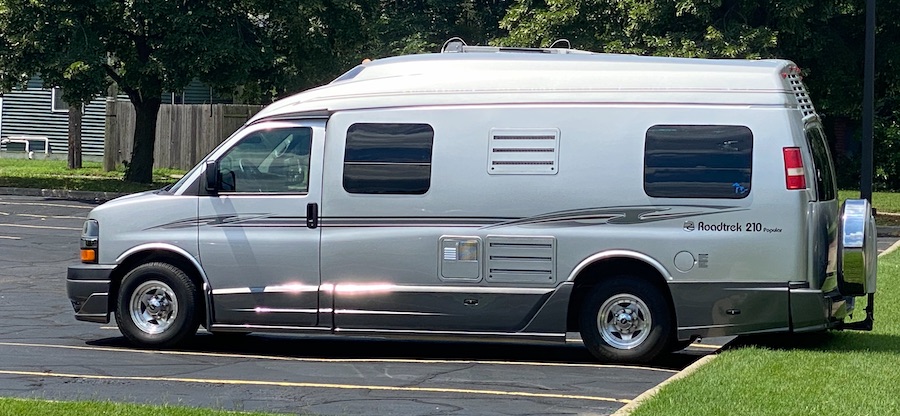 Popular 210 (MI) 