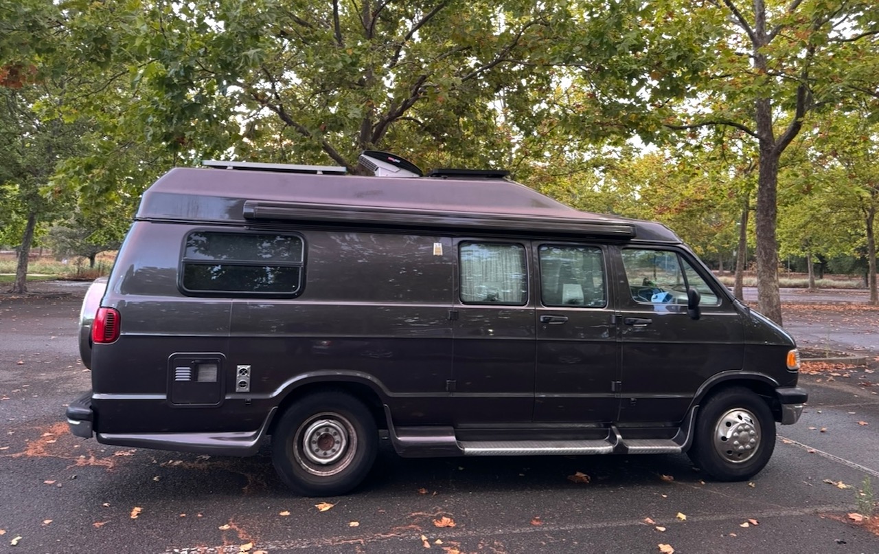 Versatile 190 (CA)