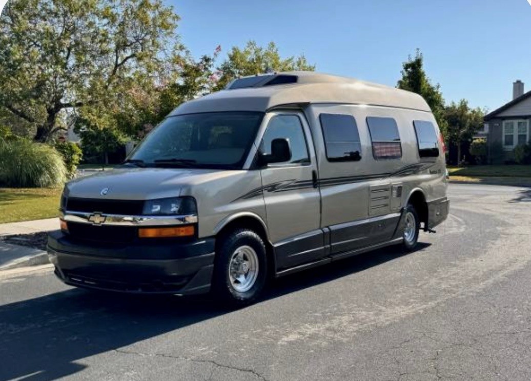 Versatile 210 (CA)
